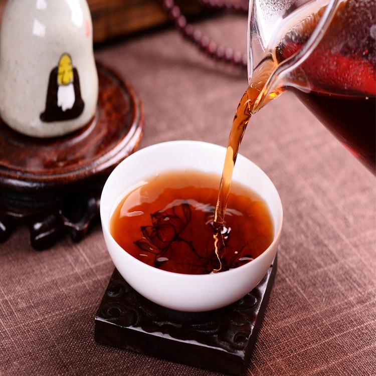 PU ERH Yunnan Shu Cha Siu Pai Cheng (357g) – lisovaný koláč